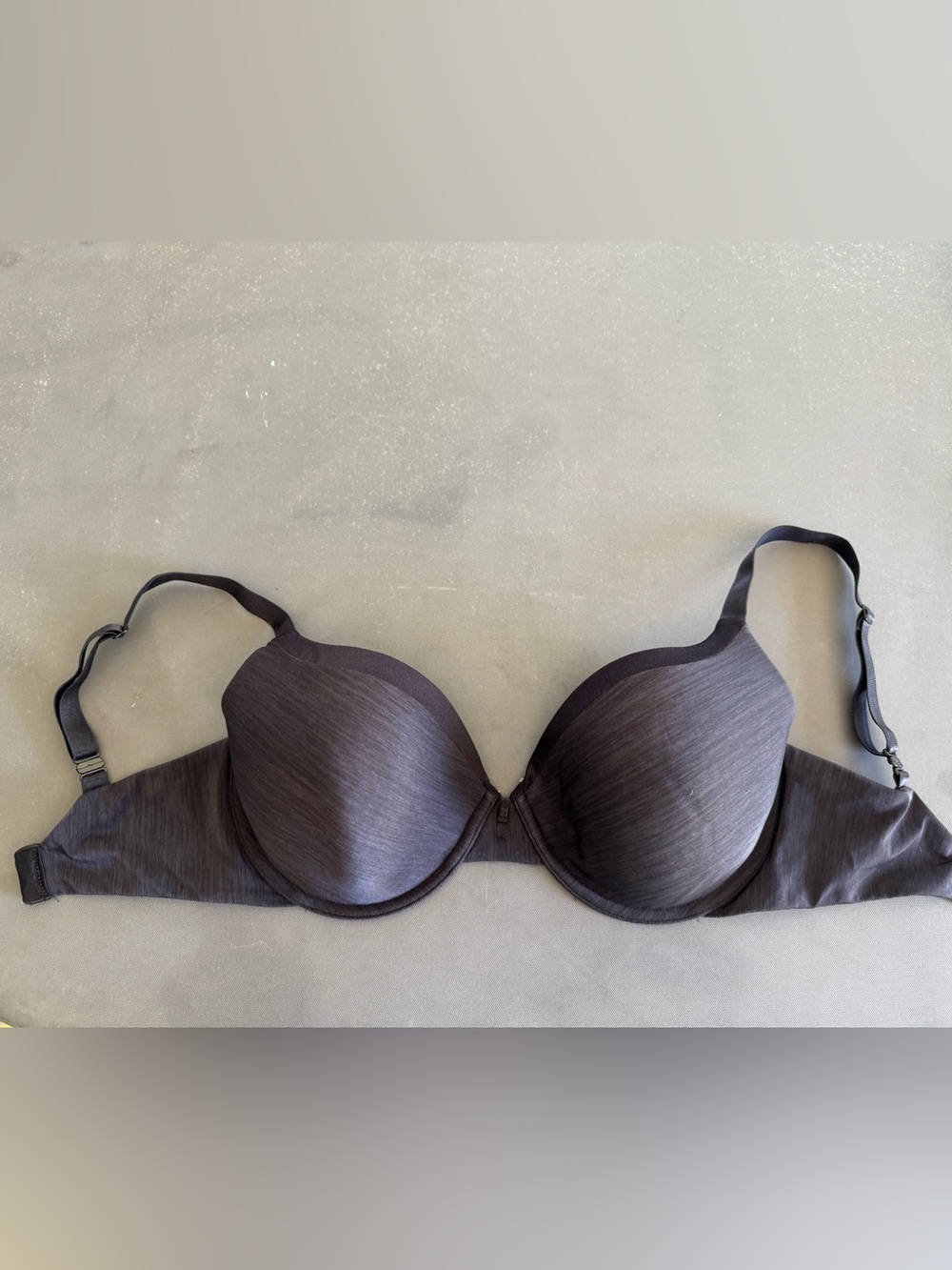 Vanity Fair Seamless Molded T-Shirt Bra in Charcoal 34dd